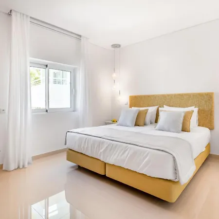 Daire Yellow Ocean View, Porto De Mos Vr38