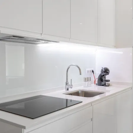 Apartman Yellow Ocean View, Porto De Mos Vr38 Lagos