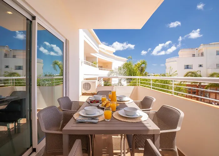 Yellow Ocean View, Porto De Mos Vr38 Appartement Lagos