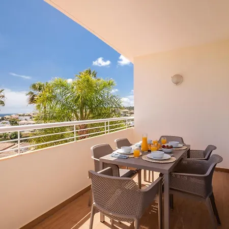 Yellow Ocean View, Porto De Mos Vr38 * Lagos